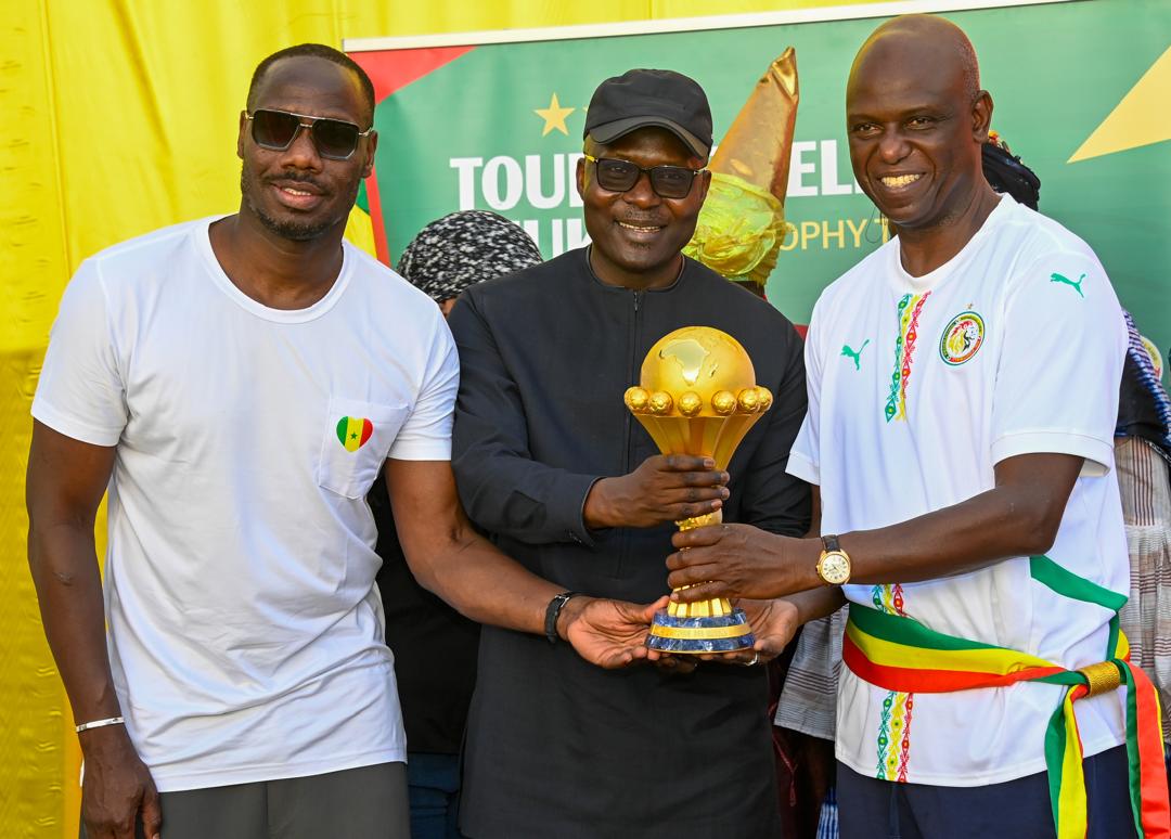 Après Thiès, le trophée de la Coupe d’Afrique des nations présenté aux populations de Saint-Louis